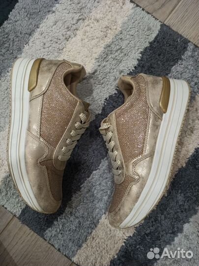 Кроссовки женские 41 размер