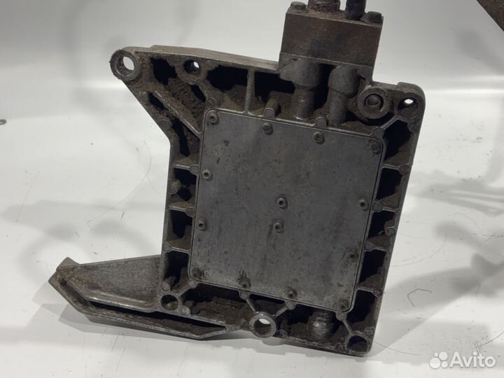 Радиатор топливный DCI420 Renault Premium