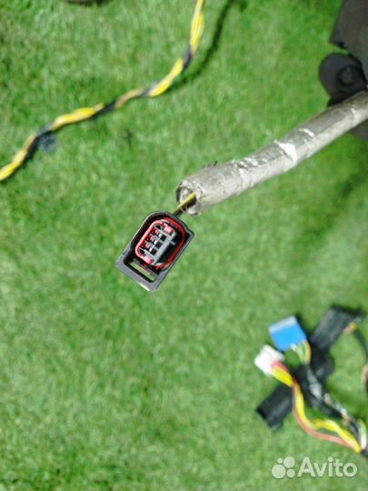 Проводка раздаточной коробки Jeep Grand Cherokee S