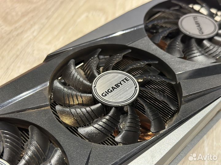 Видеокарта RX6700XT gigabute gaming 12GB