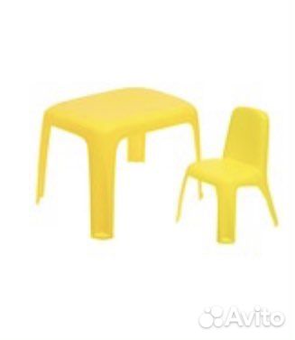 Детский стол и стул пластиковые