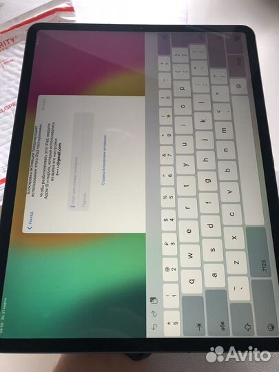 iPad Pro 12.9 3 256GB Cellular заблокированный