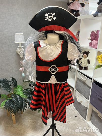 Костюм пирата для девочки