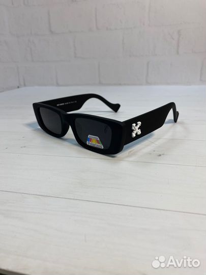 Солнцезащитные очки женские мужские