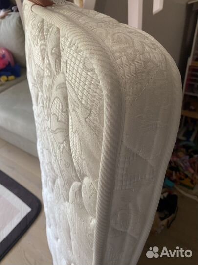 Матрац в детскую кроватку 120 на 60 см