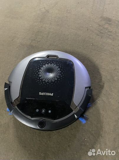 Робот пылесос