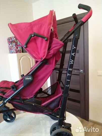Прогулочная коляска-трость Chicco Lite Way