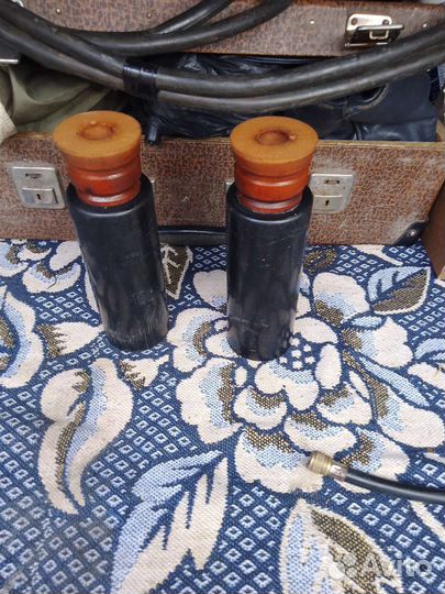 Продам пружины пыльник отбойник