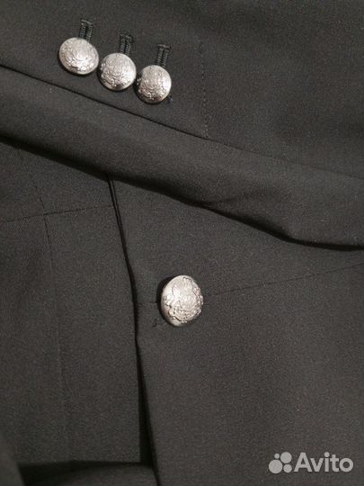 Новый чёрный пиджак Banana republic