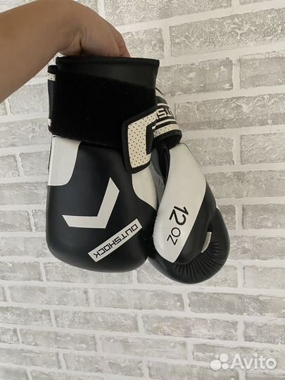 Боксерские перчатки 12 oz кожа