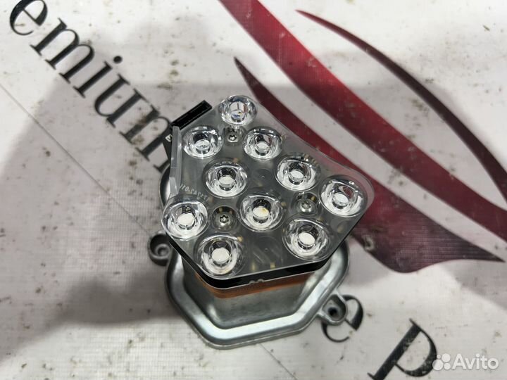 Светодиодный поворотник правый BMW 5-er F10