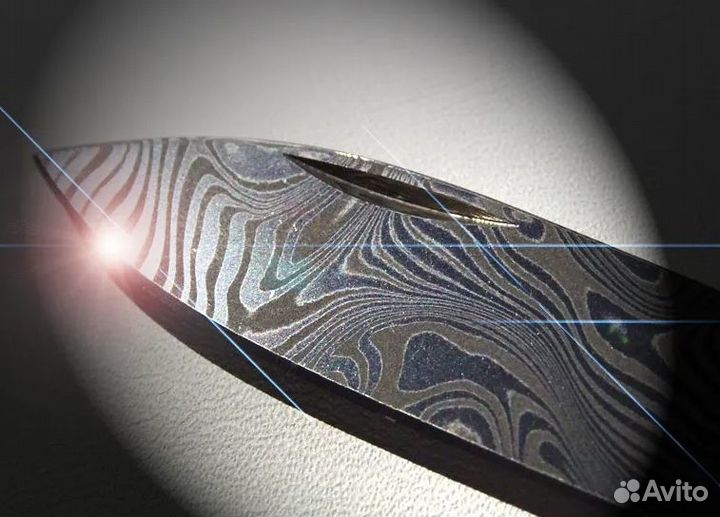 Нож Victorinox Pioneer X Alox Damast LE 2016