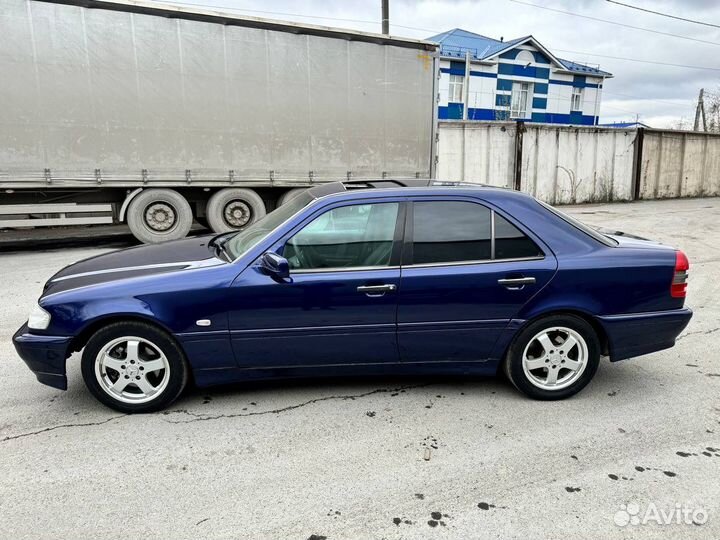 Mercedes-Benz C-класс 2.4 AT, 1997, 280 000 км