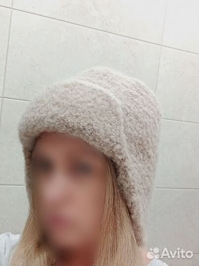 Шапка вязанная женская