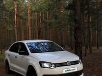 Volkswagen Polo 1.6 MT, 2012, 300 000 км, с пробегом, цена 649 000 руб.