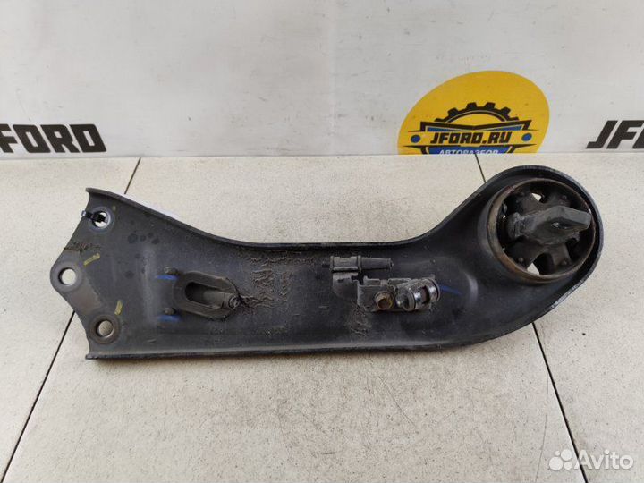 Рычаг подвески задний левый Hyundai Tucson TL 1.6