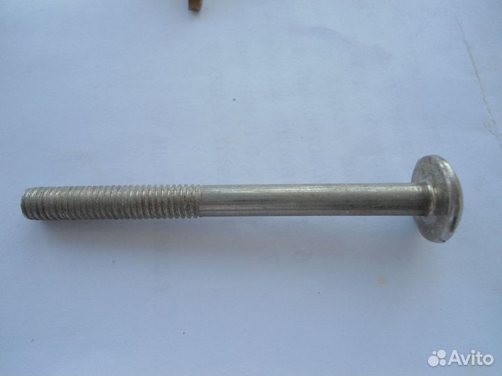 Болты мебельные