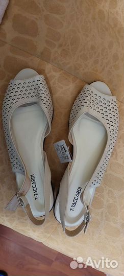 Босоножки женские 39 размер