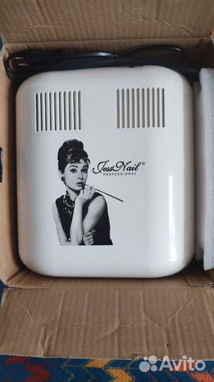 Уф лампа для ногтей 