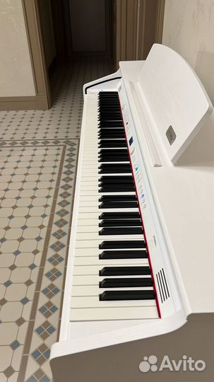 Цифровое пианино artesia