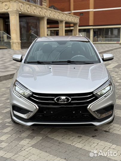 LADA Vesta 1.8 CVT, 2024, 4 000 км