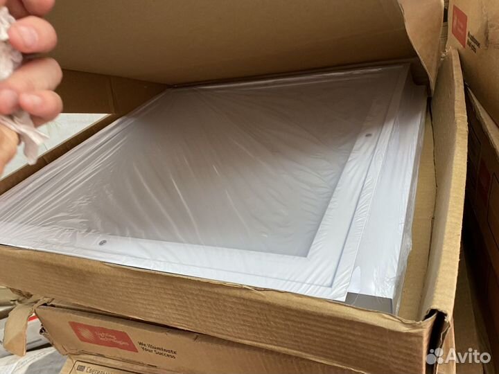 Светильник потолочный встраиваемый