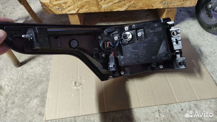 Фонарь задний правый Рэндж Ровер Спорт