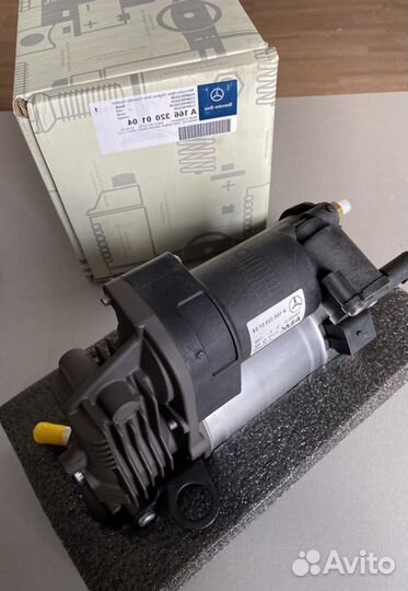 Компрессор пневмоподвески Mercedes W221