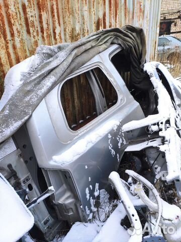 Infiniti QX56 JA60 кузов пиленный по частям