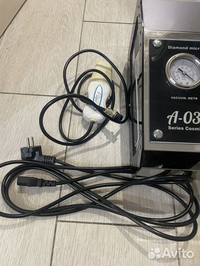 Аппарат Alvi Prague A-03 УЗ+ микродермабразия