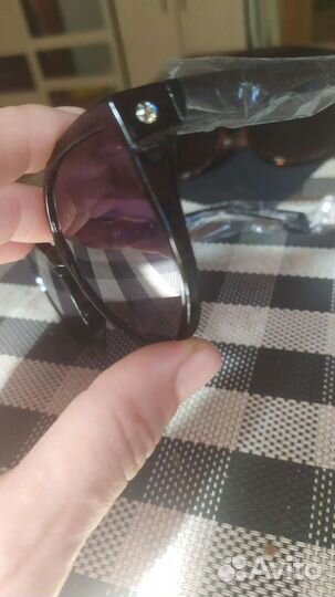 Солнцезащитные очки