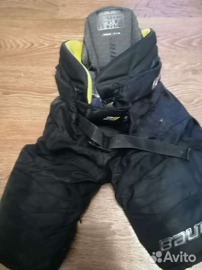 Хоккейные шорты бауер