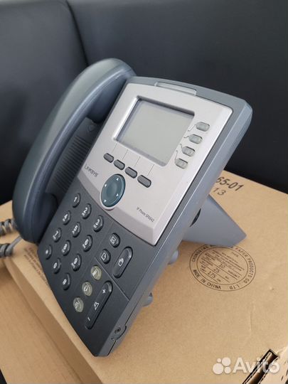 IP Телефон Linksys Cisco SPA922