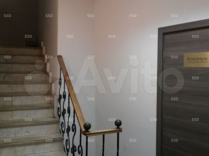 Продам торговое помещение, 1100 м²