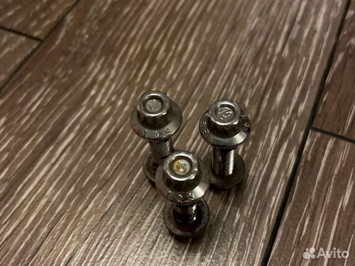 Болты для дисков BBS RS