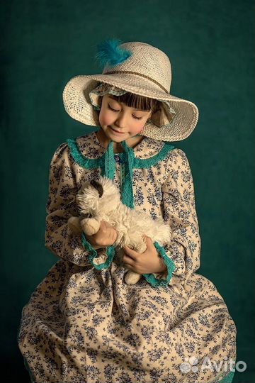 Детское нарядное платье из теплого хлопка