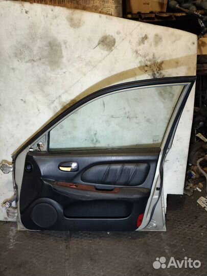 Передняя правая дверь Hyundai Sonata EF