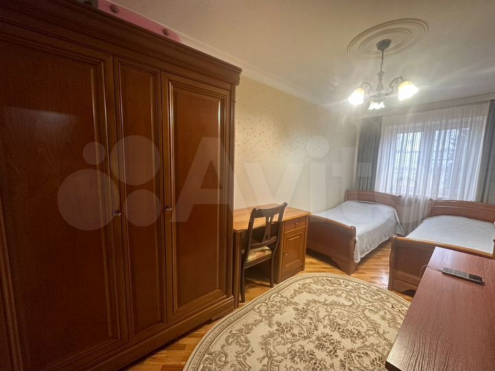 3-к. квартира, 67 м², 3/5 эт.