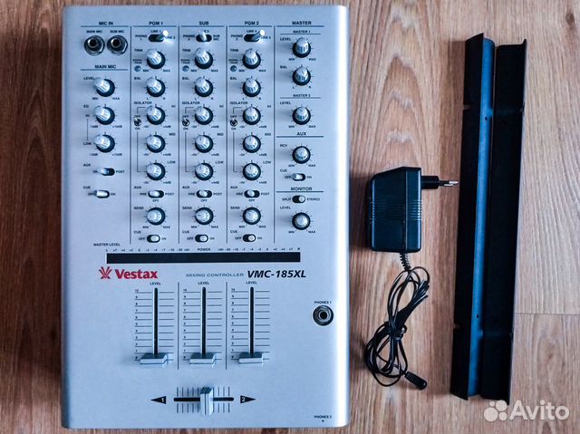 Микшер Vestax VMC-185XL WHT купить в Москве | Хобби и отдых | Авито