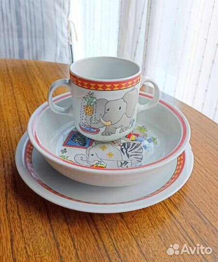 Набор детской посуды