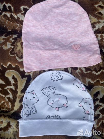 Шапка для девочки новая