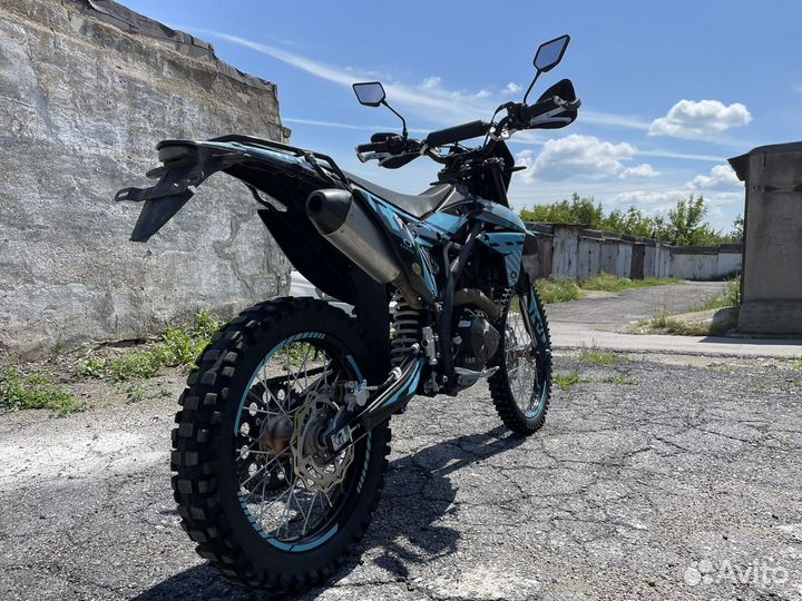 Regulmoto ZR250