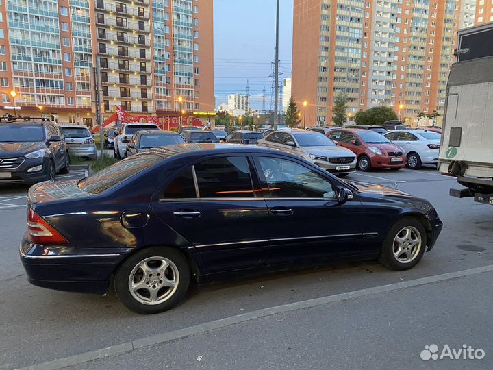 Mercedes-Benz C-класс 2.0 AT, 2000, 300 000 км