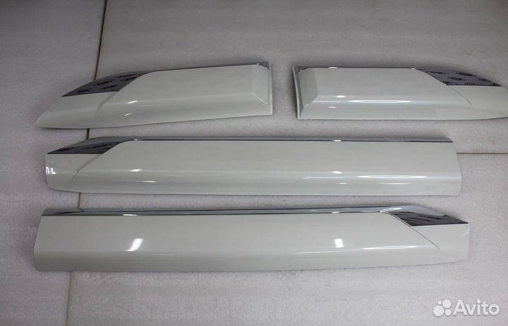 Toyota Land Cruiser 300 Молдинги дверей M8XL5