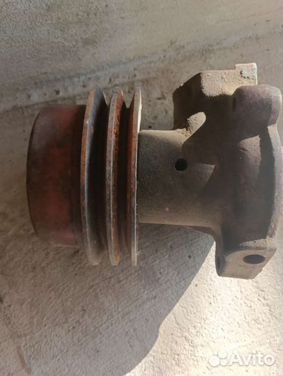 Помпа на двигатель д 245