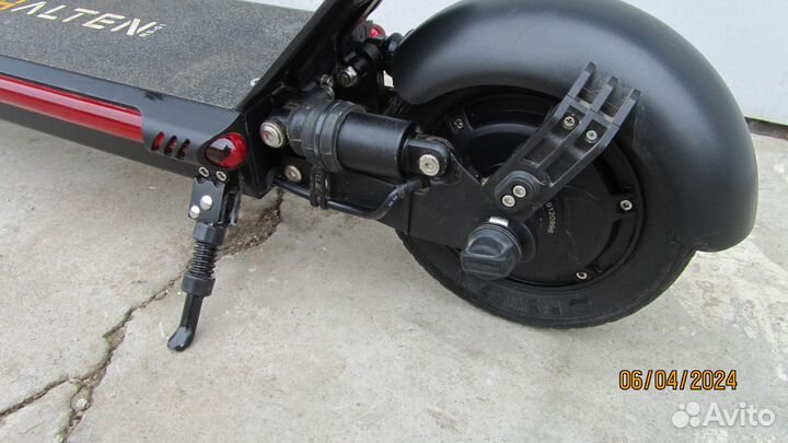 Электроамокат Halten RS-01