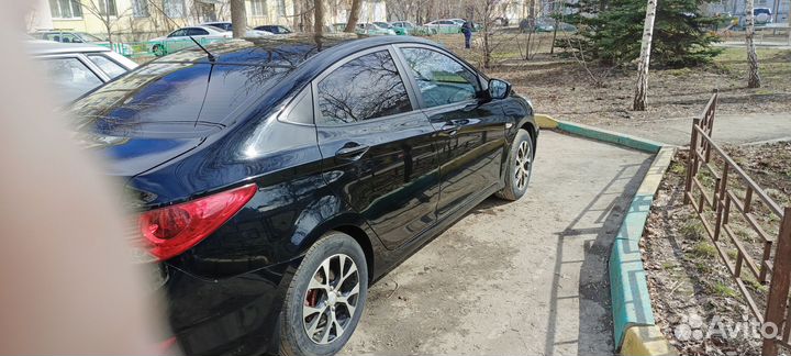Hyundai Solaris 1.4 AT, 2013, 145 000 км