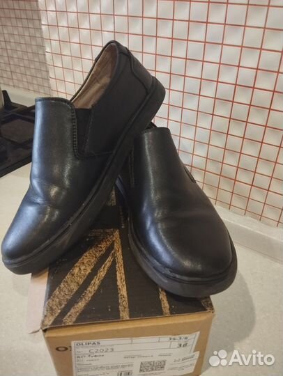 Туфли подросковые 38 размер на мальчика