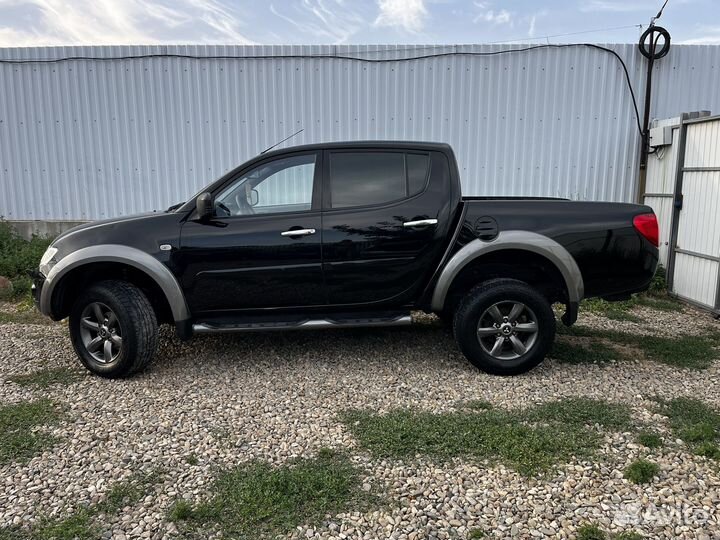 Mitsubishi L200 2.5 AT, 2010, 232 989 км