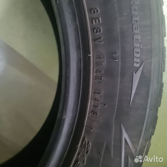 Nexen Aria AH7 215/55 R17 91